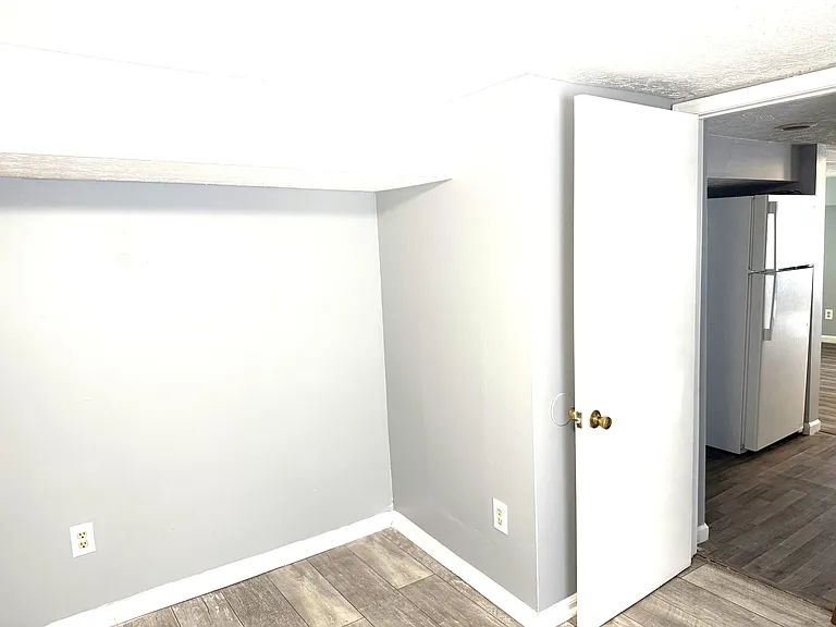 3556 Central Ave — Photo 14