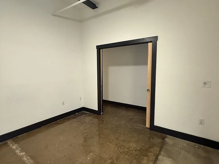 Fording Flats - All Utilities Included — Photo 21