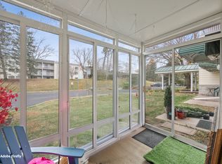 130 Demont Ave E APT 143, Little Canada, MN 55117