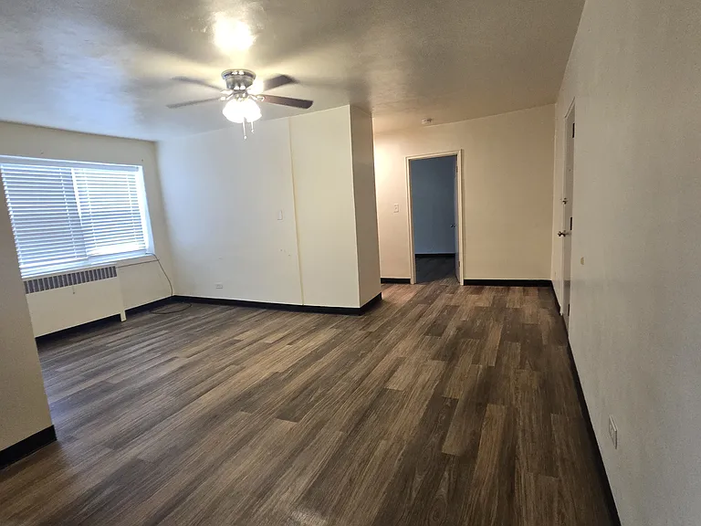 54 N Morris St — Photo 3