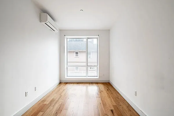 Rented by Rennit Inc. | media 4