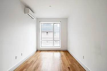 Rented by Rennit Inc.