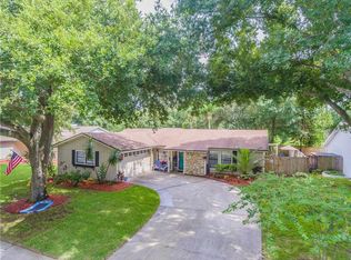 4808 Country Hills Dr, Tampa, FL 33624