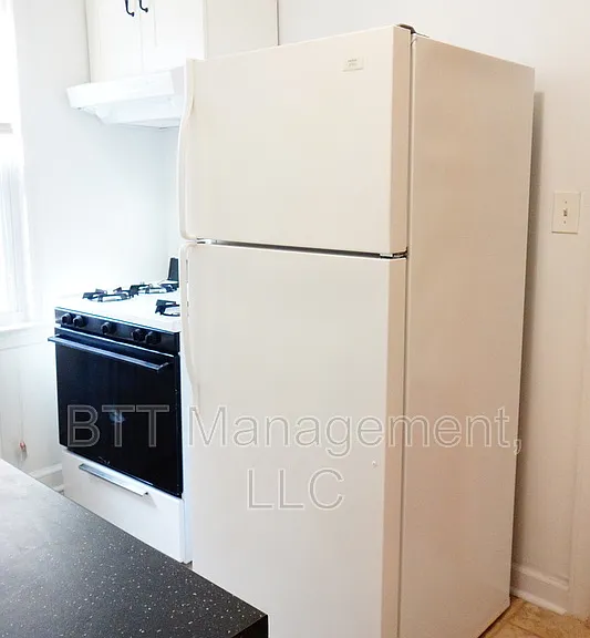 812 Greenwood Cir #4 — Photo 18