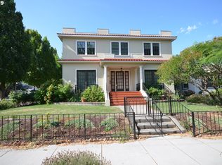 200 W 9th St, The Dalles, OR 97058