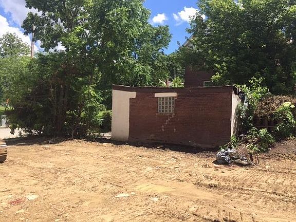 4th image of 3413 Hartford Pl