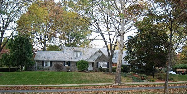 2909 West Livingston Street: Welcome Home!