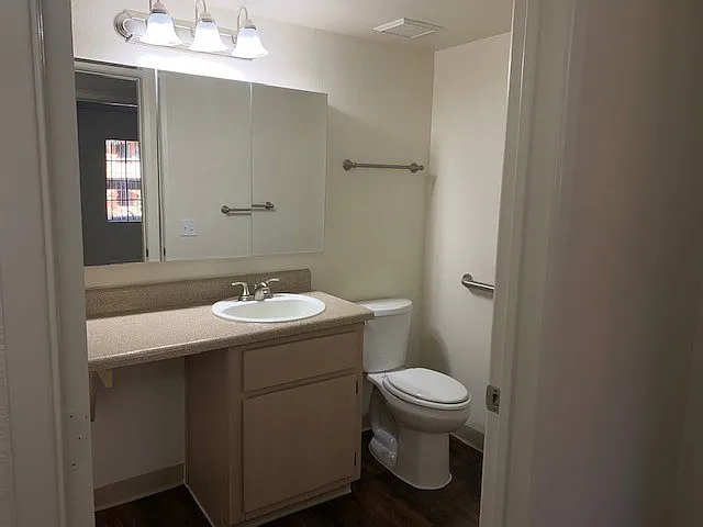 Coronado Villas — Photo 10