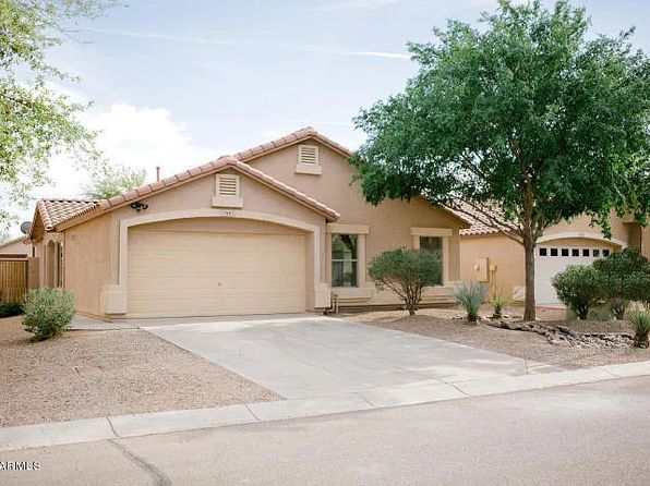 1739 E Daniella Dr