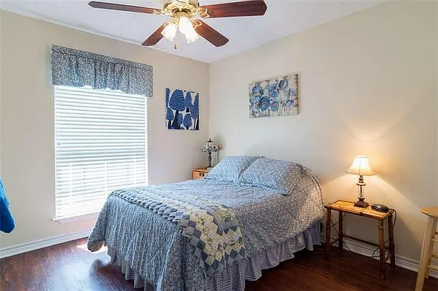 2505 Cantrell St — Photo 8