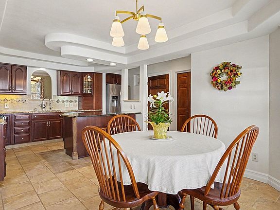 5th image of 14705 Woodbridge Rd