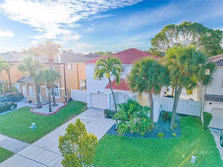 15151 NW 6th Ct — Photo 48