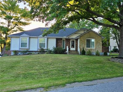1113 NW Roanoke Dr, Blue Springs, MO, 64015