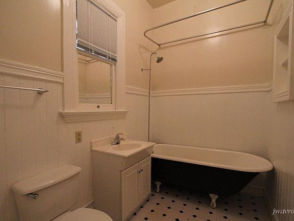 5th image of 242 5th Ave APT 2