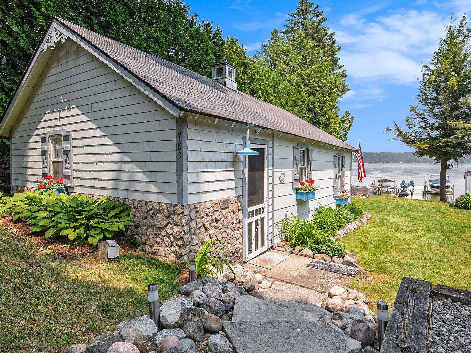 783 E Shoreview Ln, Indian River, MI 49749 Zillow