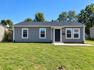 712 Saint Martin Dr, Cahokia, IL 62206