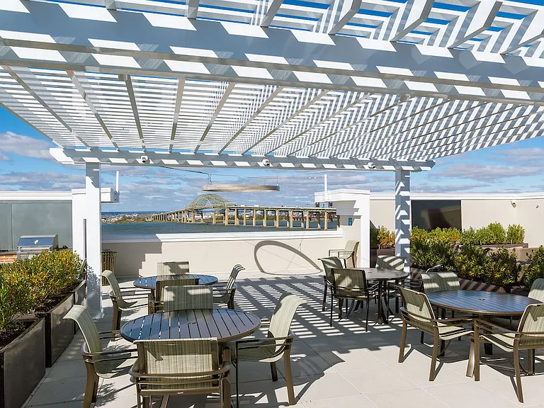 Liberty Bay Club — Photo 13