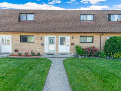 7552 S Cork Ave #7552, Justice, IL, 60458