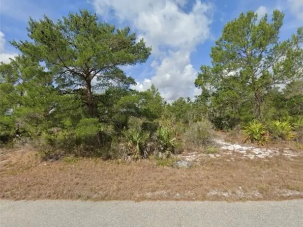 1056 Pin Oak St, Lake Placid, FL 33852