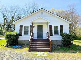 1130 Walnut St, Burlington, NC 27217
