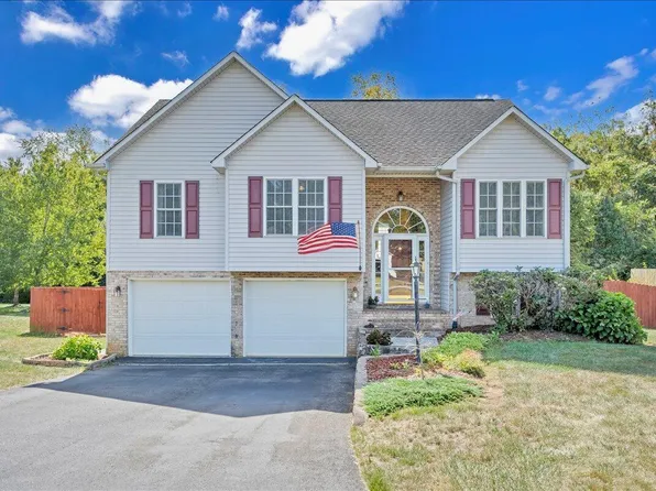 201 Eagle Rdg, Roanoke, VA 24012