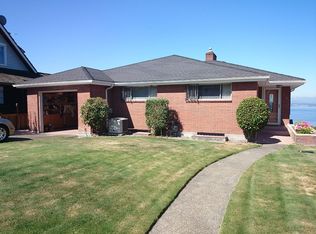 6921 38th Ave SW, Seattle, WA 98126