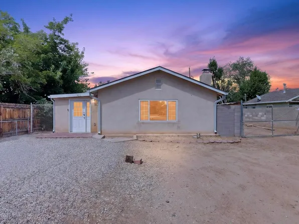 823 San Lorenzo Ave NW, Albuquerque, NM 87107