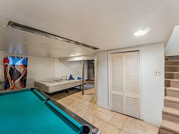 3rd image of 194-31 114th Rd