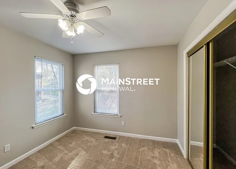 291 Shoal Creek Cir — Photo 13