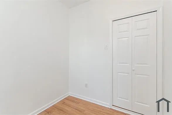 255 E Elkhart St — Photo 10