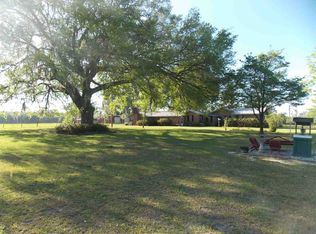 414 SE Indian Head Trl, Lee, FL 32059