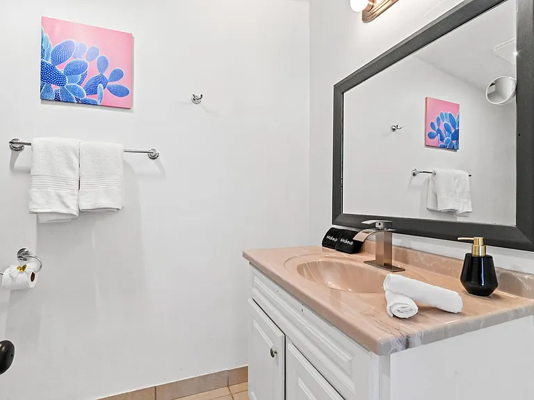 1032 W Jennings St — Photo 20