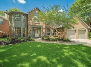 1093 W Winding Creek Dr, Grapevine, TX 76051