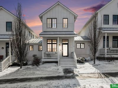 707 Pacific St, Omaha, NE, 68108