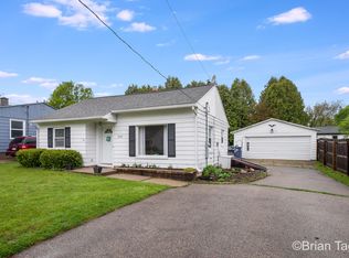 3115 Hoehn St NW, Grand Rapids, MI 49504