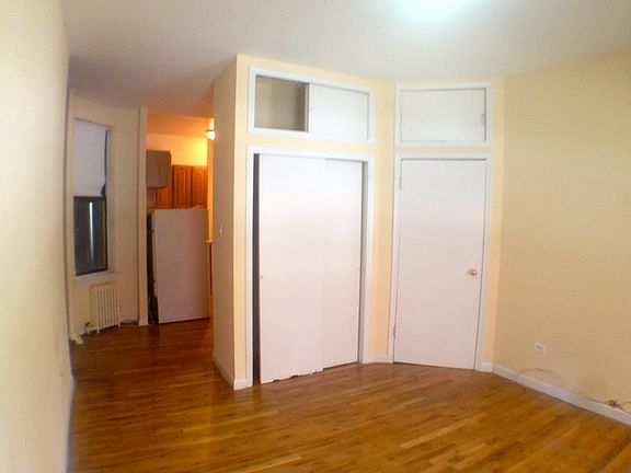 5th image of 1752 2nd Ave APT 2NW