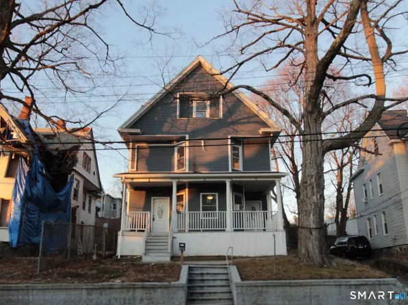 40 Elizabeth St #3, Waterbury, CT 06704