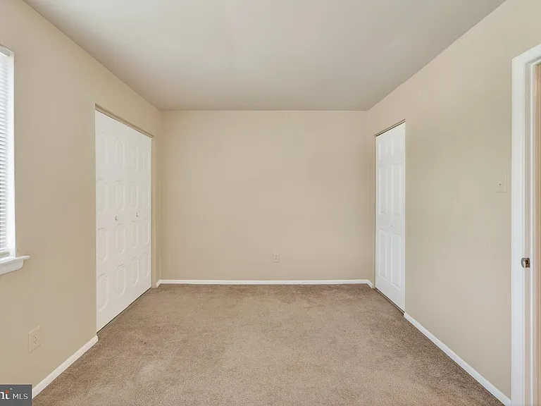 803 Valley Dr — Photo 30