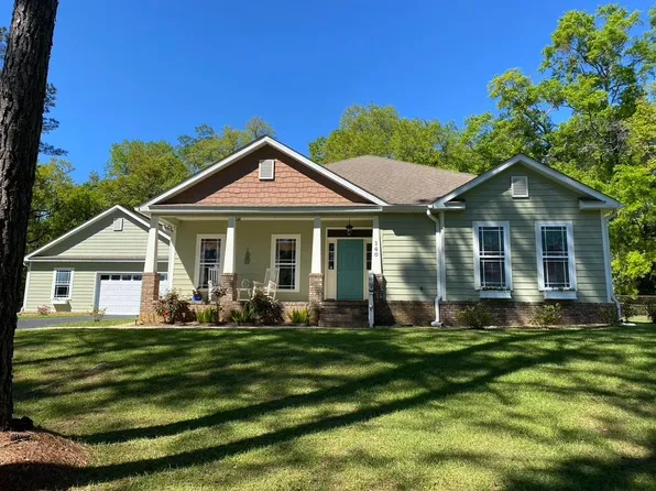 140 Kaptain Dr, Monticello, FL 32344