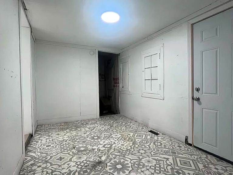 2037 North Ave — Photo 13