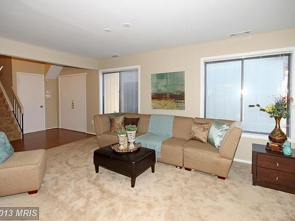 5th image of 10501 Zion Dr