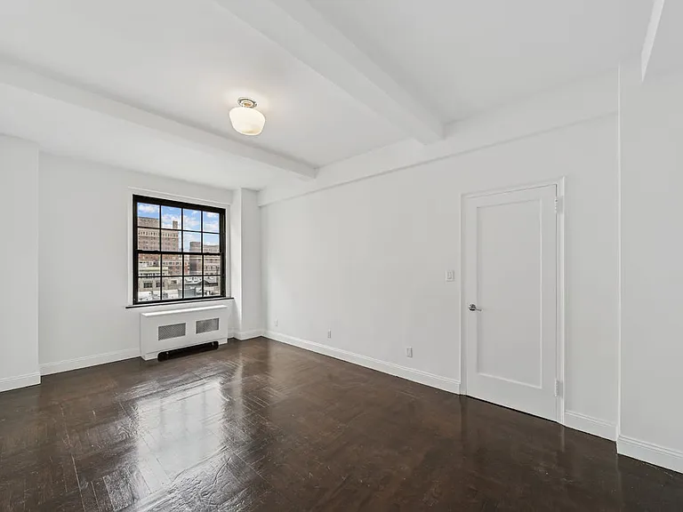 160 W 71st St #8K — Photo 10