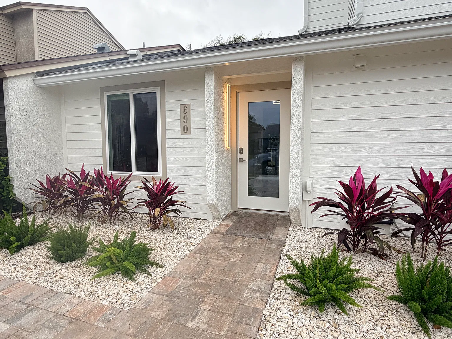3 bed, 1328 sqft, $2,950 — Photo 3