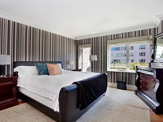 Sold by Corcoran | media 6