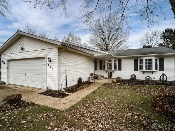 3891 Shawnee Trl, Jamestown, OH 45335