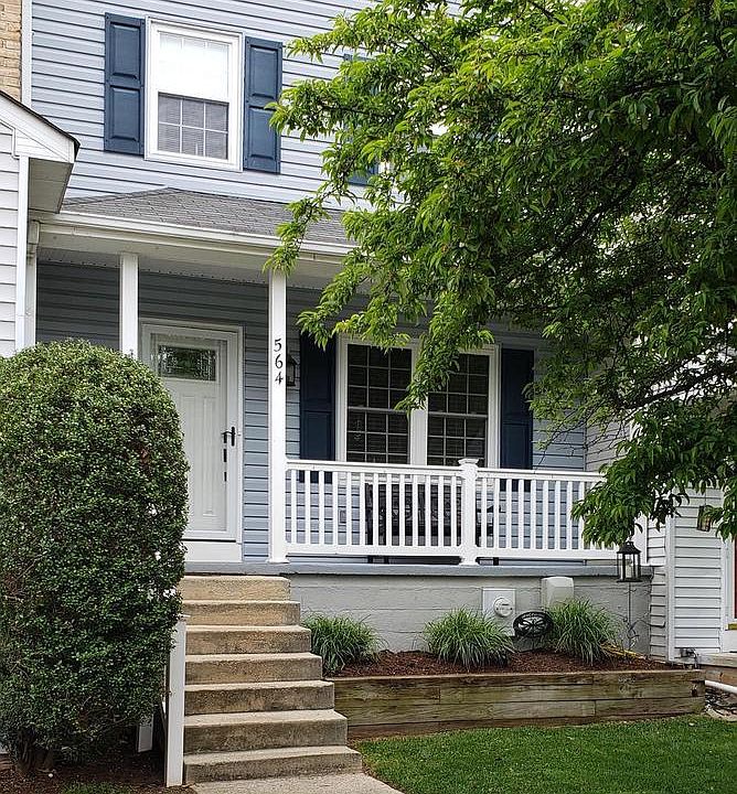 1st image of 564 Melissa Ct