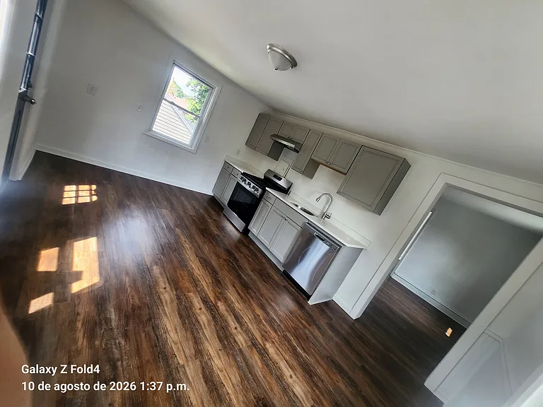 20 Hemenway Ct #2 — Photo 9