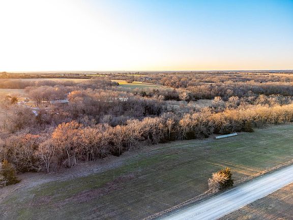 2nd image of 20AC Somerset Rd