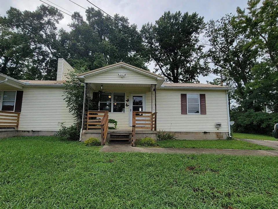105 Knowles St