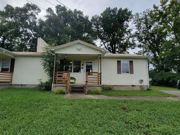 105 Knowles St, Sparta, TN 38583